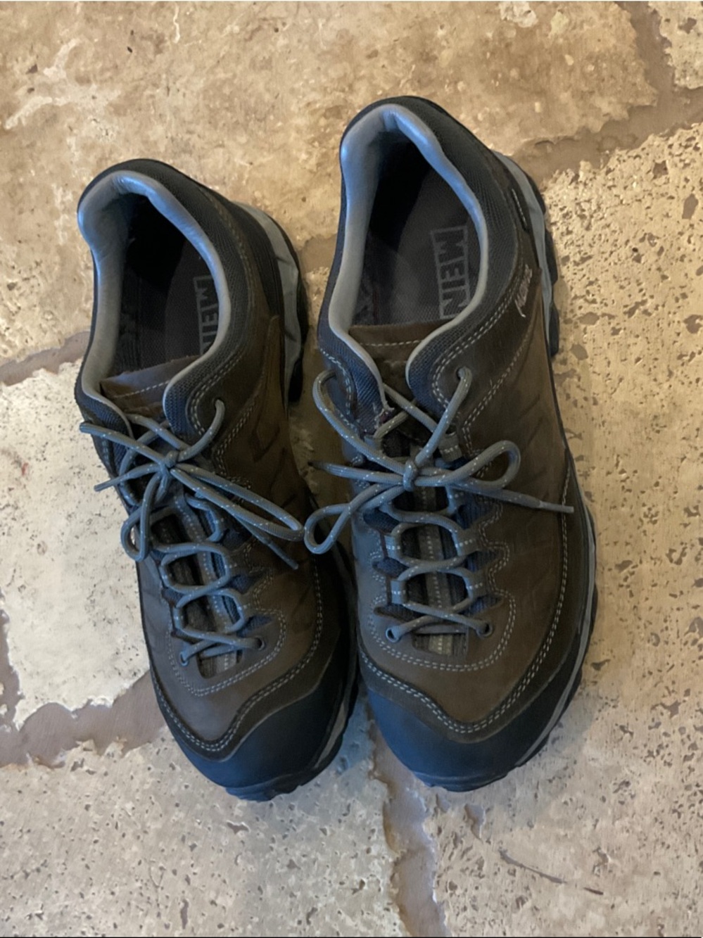 Men's Meindl hiking shoe